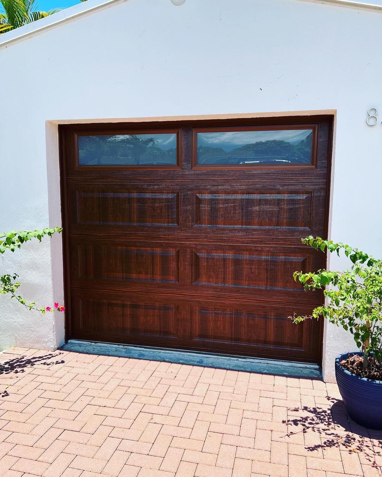 Emergency garage door repair in Estero — springs, tracks, openers — 305 Doors Corp